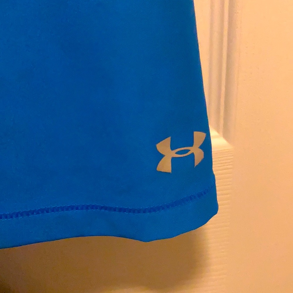 UNDER-ARMOR Tank - Picture 2 of 2